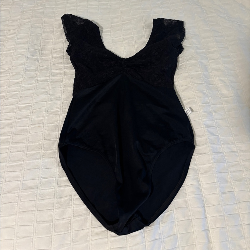 Black lace cap sleeve class in leotard